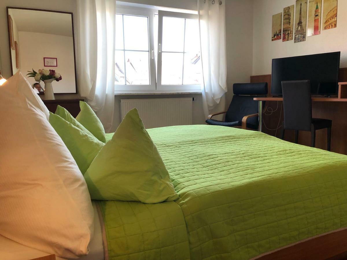 Hotel Muehleinsel ケンツィンゲン エクステリア 写真